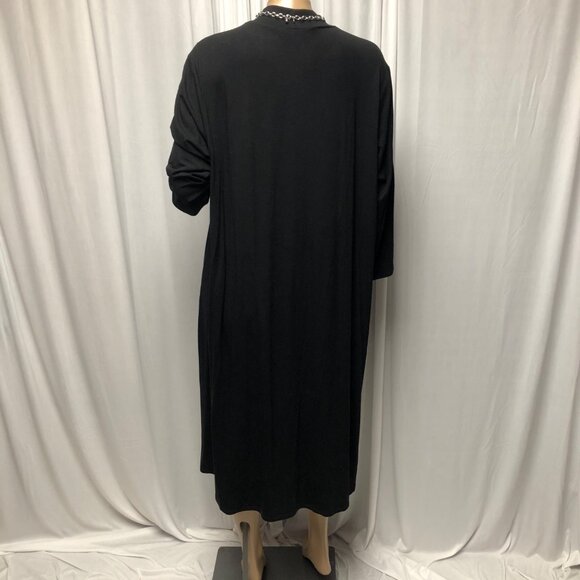 Grace Dresses Womens Size 2X Black Stretchy Turtleneck Shift Dress Classic NEW - Picture 4 of 7